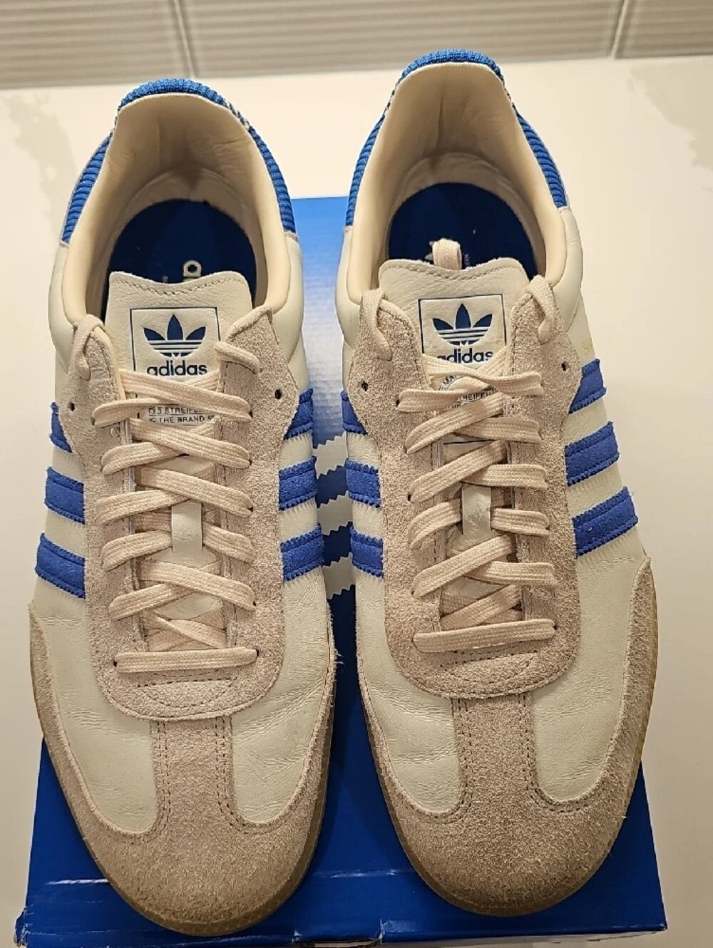 adidas Samba Men’s Sneakers - Cream & Blue